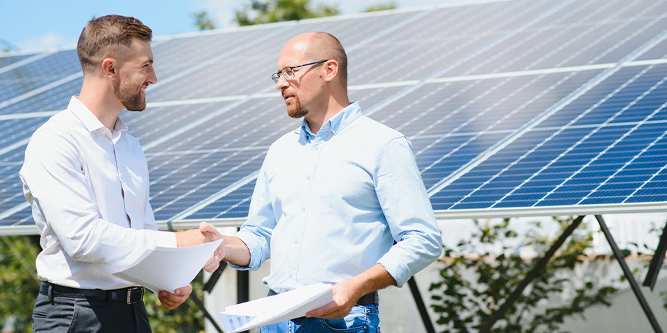 Nessuno-dei-nostri-affiliati-viene-dalla-consulenza-energetica,-ed-oggi-sono-imprenditori-indipendenti-e-di-successo Nessuno dei nostri affiliati viene dalla consulenza energetica, ed oggi sono imprenditori indipendenti e di successo